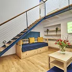 Pollera Hotel