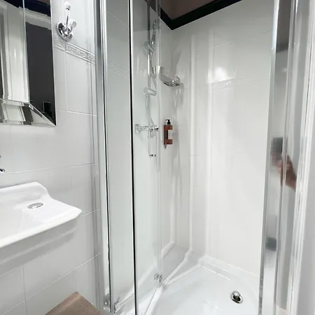 Pollera Hotel 3*