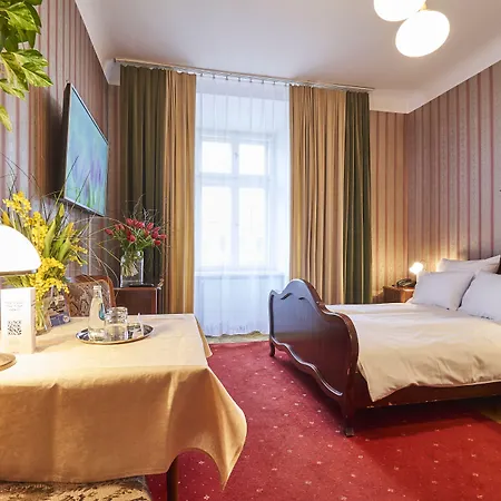 Hotell Pollera 3*